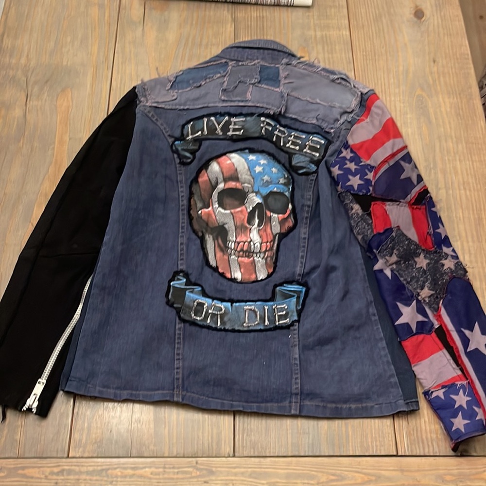 Forgotten Saints Jacket - Picture 2 of 7